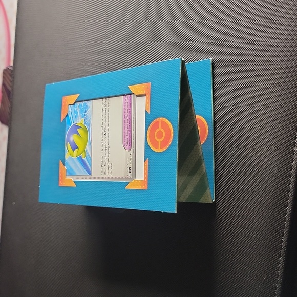 Pokemon card display - Picture 3 of 3